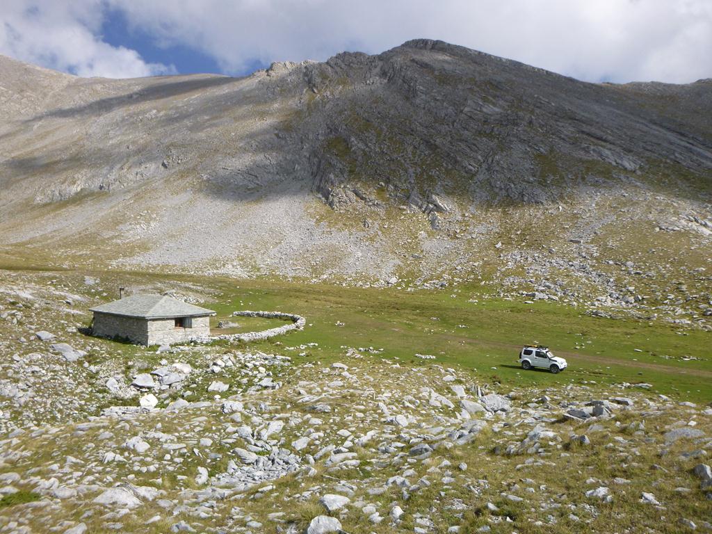 Suzuki Jimny in Olympus Mountain